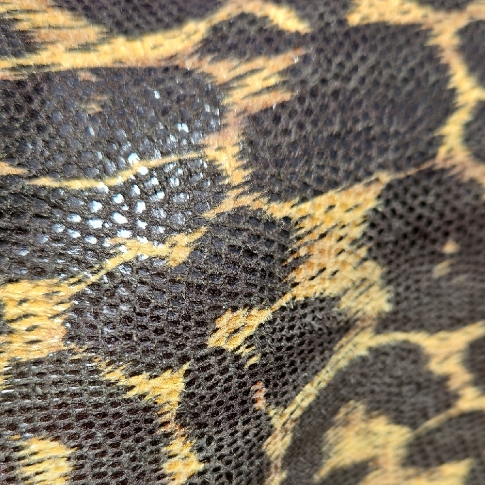 Betsey Johnson Leopard Print Tote Bag - Picture 3 of 7